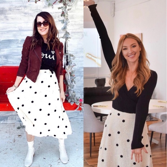 Anthropologie Dresses & Skirts - Anthropologie Andrea Textured Midi Skirt